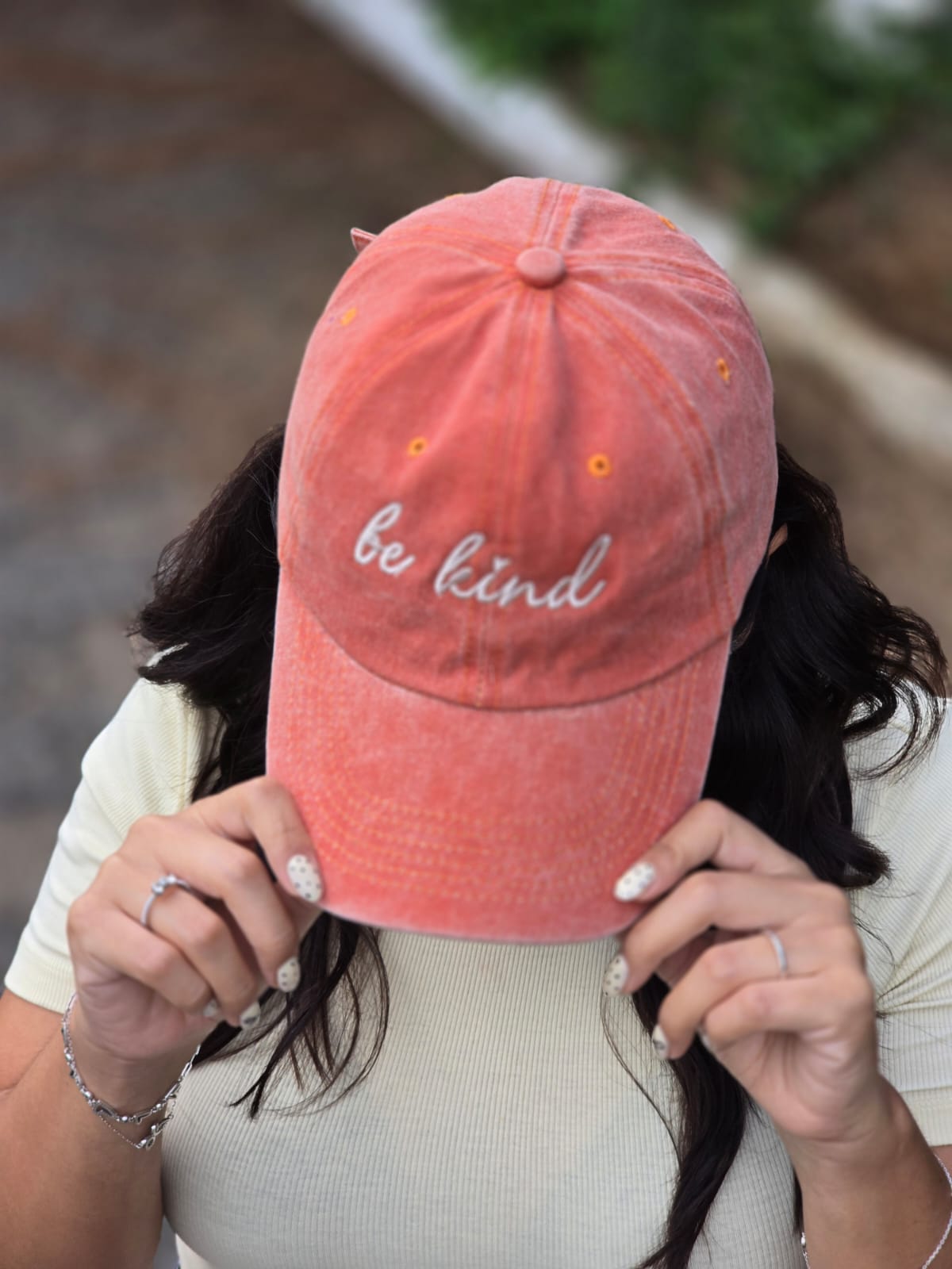 Be Kind Naranja