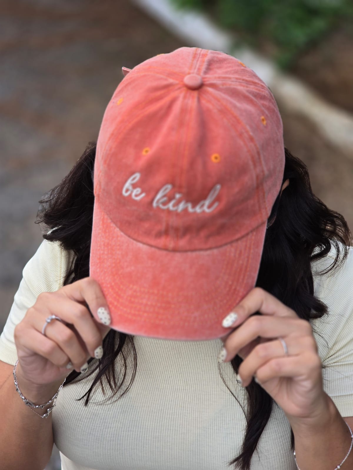 Be Kind Naranja
